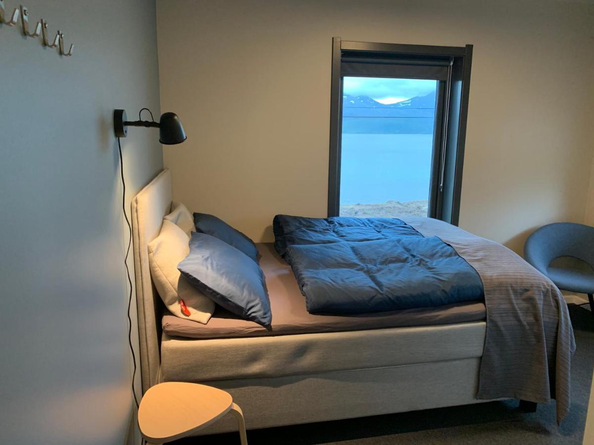 מלון Skaland Bedehuset Basecamp Senja מראה חיצוני תמונה